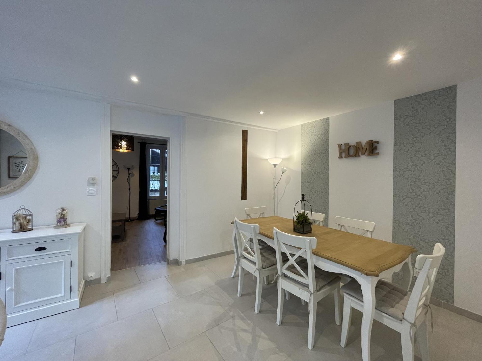 L'Authentique Apartment ชาบลี ภายนอก รูปภาพ